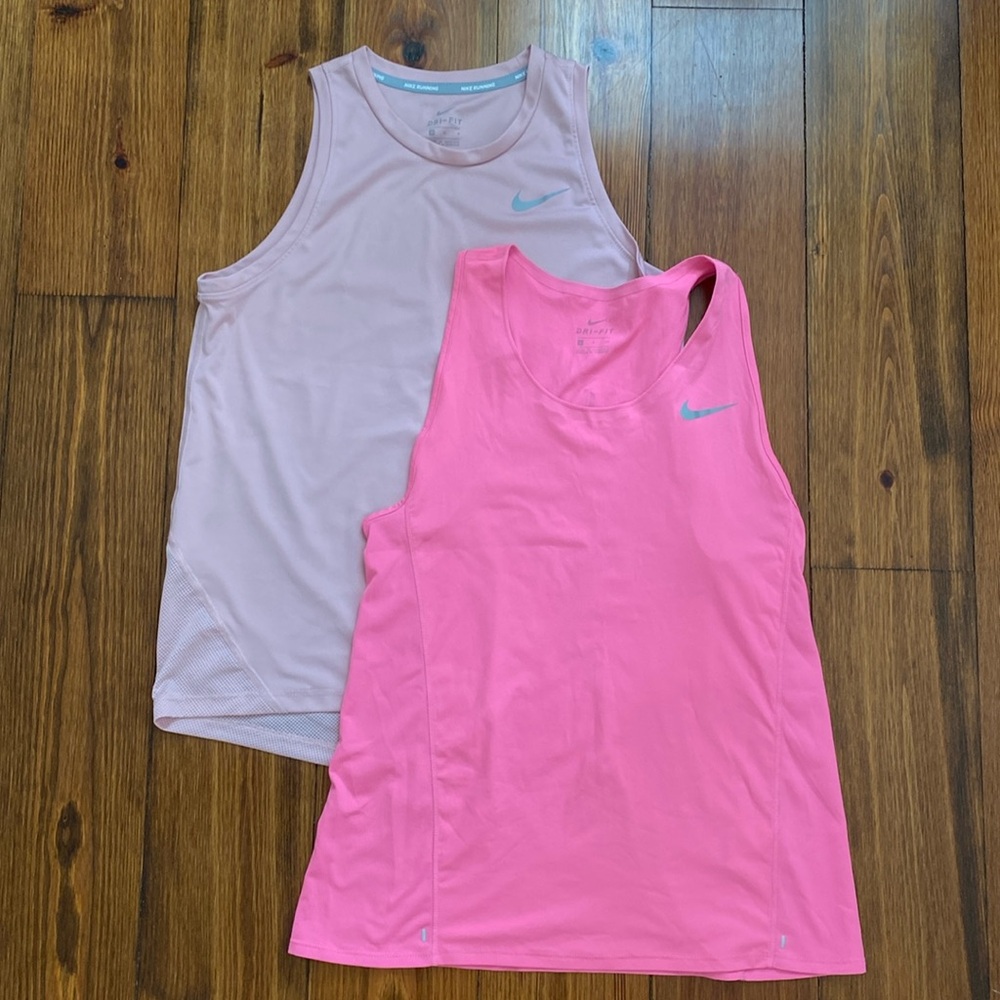 Nike Workout Tanks (set of 2)